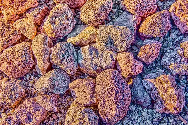 Can you use Lava rocks in a wood burning fire pit