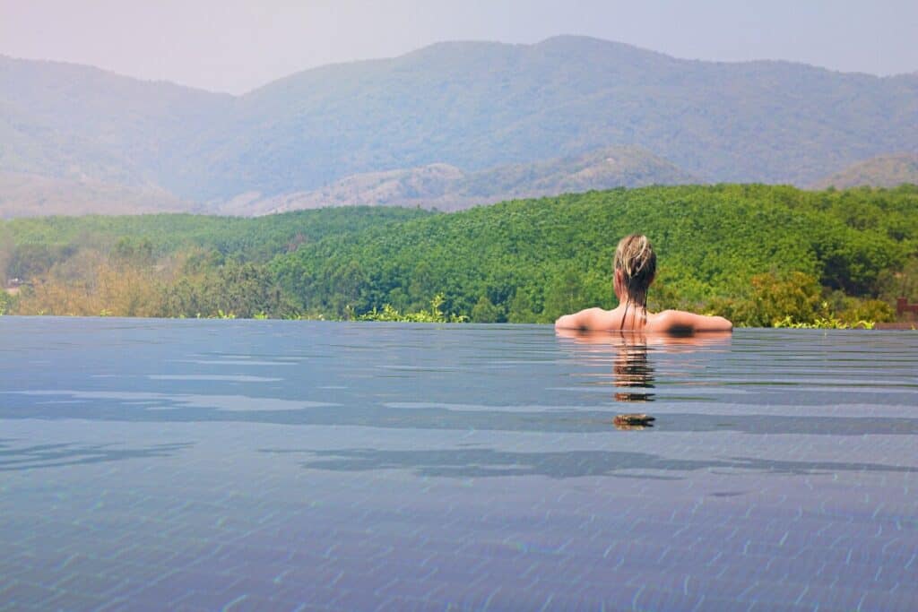 Lady in a Infinity Pool 